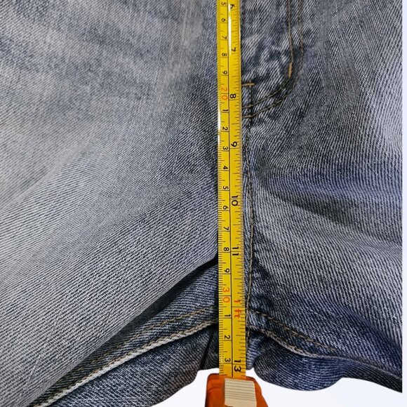 Korea Fashion- Side Slit Cut Loose Fit Jean ( Waist 32") - Picture 4 of 9